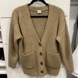A&F Fluffy Oversized Cardigan